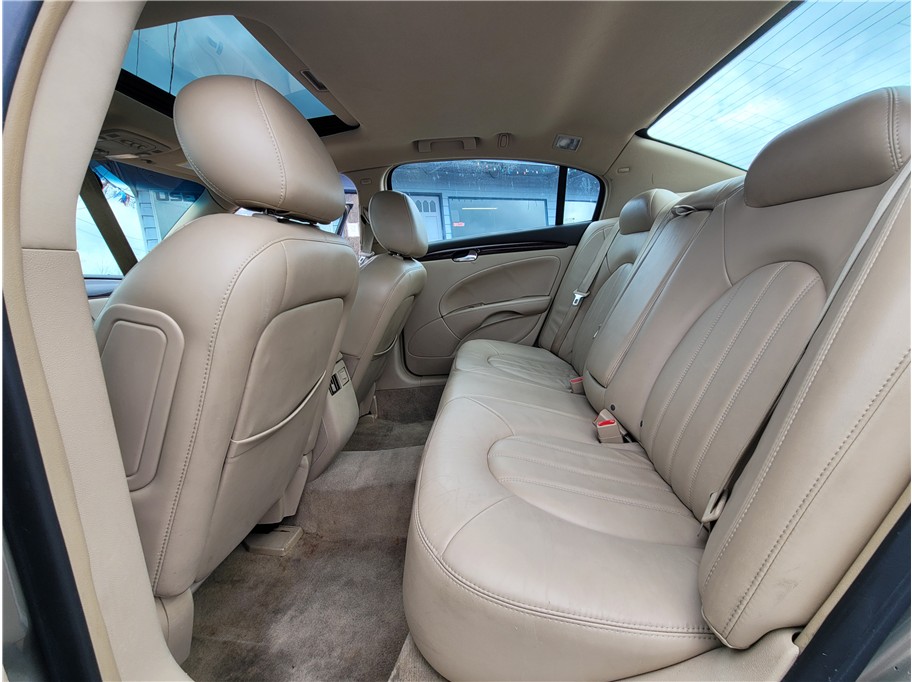 2011 Buick Lucerne CXL Sedan 4D