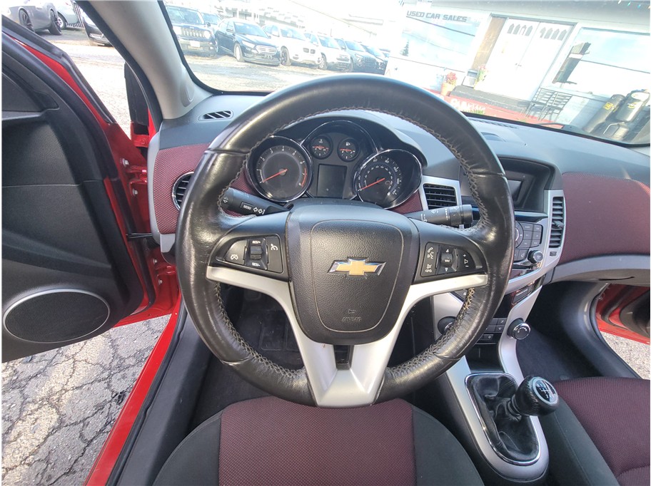 2012 Chevrolet Cruze LT Sedan 4D