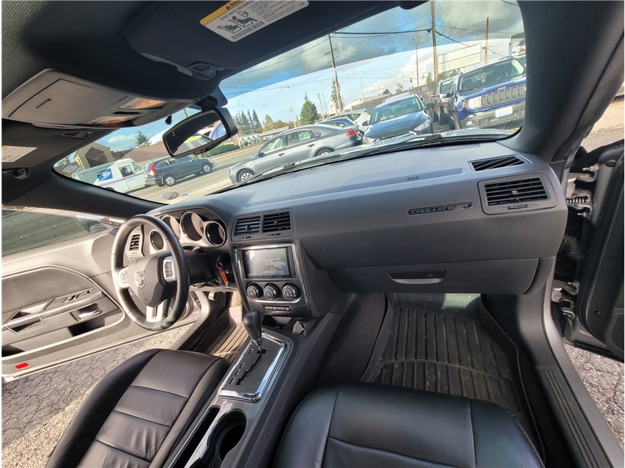 2014 Dodge Challenger SXT Coupe 2D