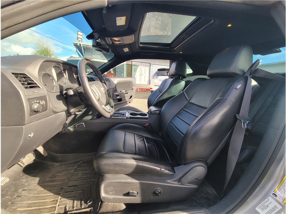 2014 Dodge Challenger SXT Coupe 2D