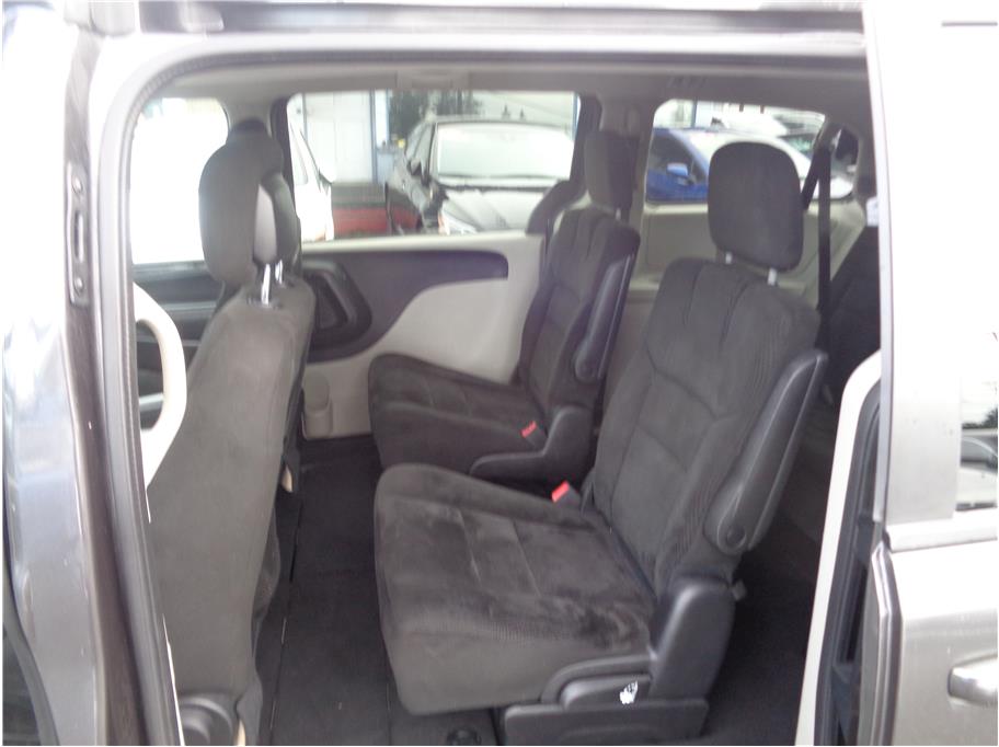2016 Dodge Grand Caravan Passenger SXT Minivan 4D