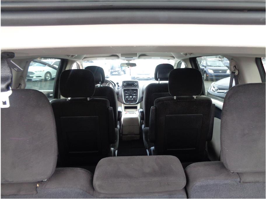 2016 Dodge Grand Caravan Passenger SXT Minivan 4D