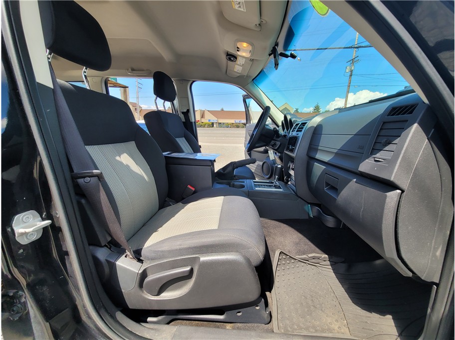 2010 Dodge Nitro SE Sport Utility 4D