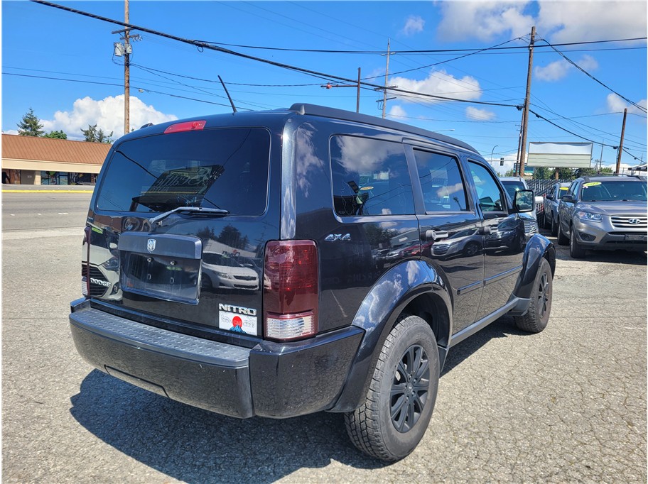 2010 Dodge Nitro SE Sport Utility 4D