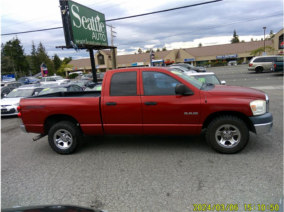 2008 Dodge Ram 1500 Quad Cab ST Pickup 4D 6 1/4 ft