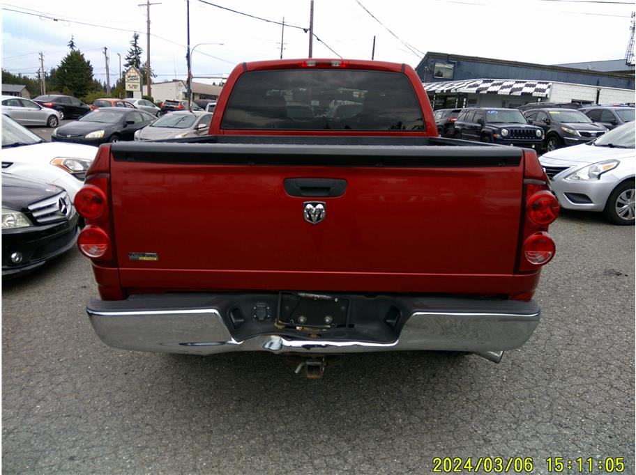 2008 Dodge Ram 1500 Quad Cab ST Pickup 4D 6 1/4 ft