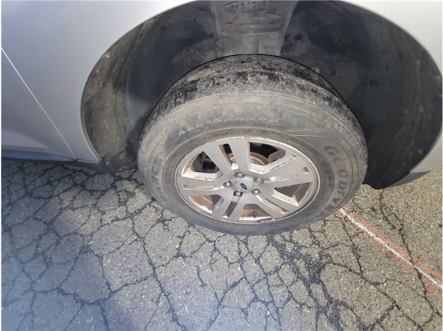 2010 Ford Edge SE Sport Utility 4D