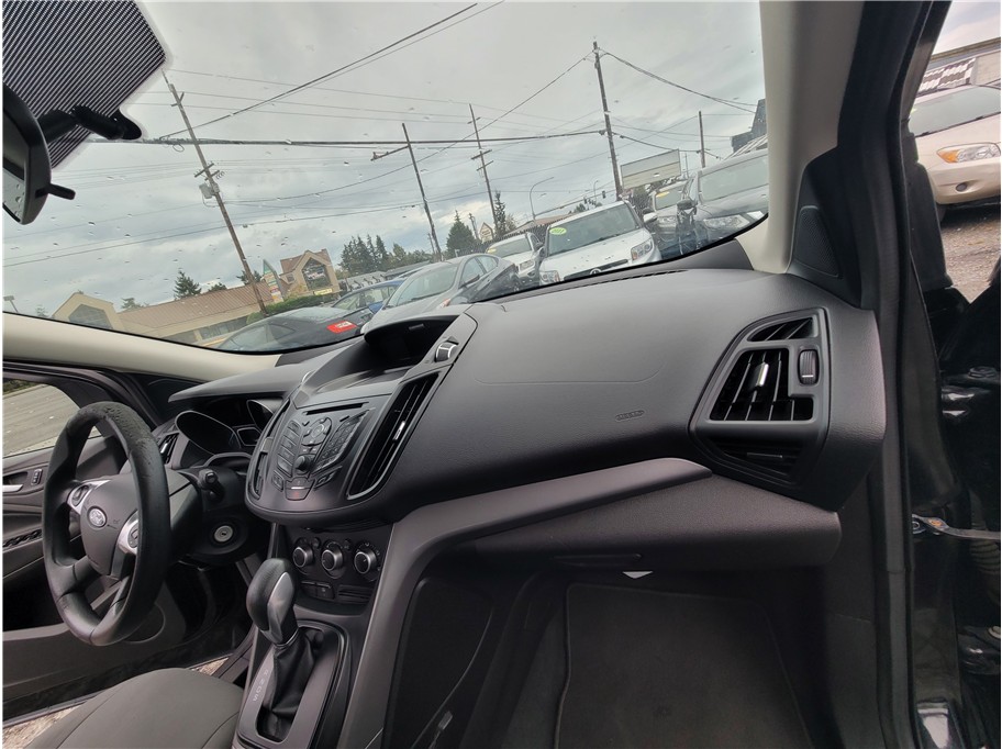 2015 Ford Escape SE Sport Utility 4D