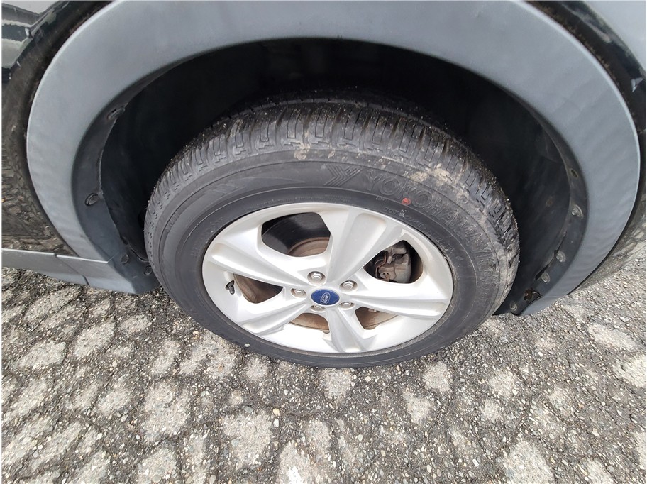 2015 Ford Escape SE Sport Utility 4D