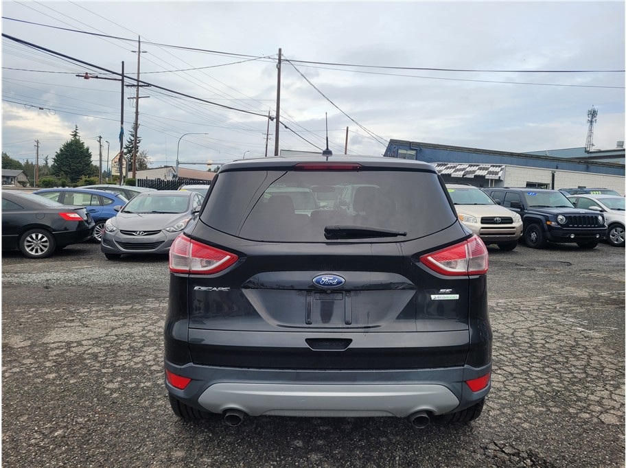 2015 Ford Escape SE Sport Utility 4D