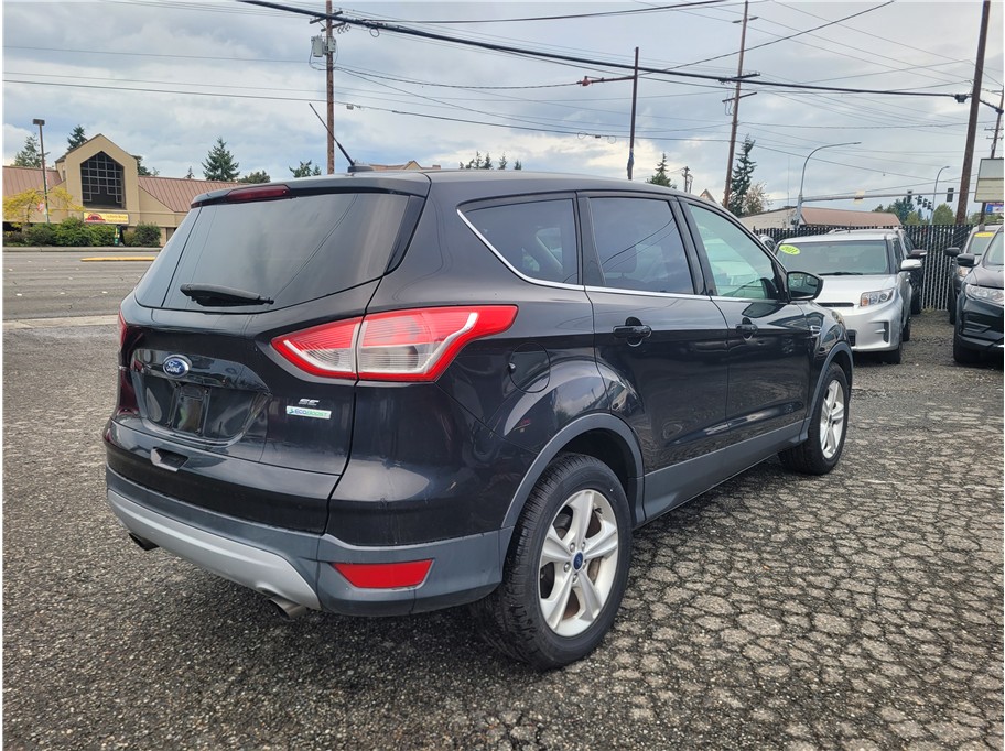 2015 Ford Escape SE Sport Utility 4D