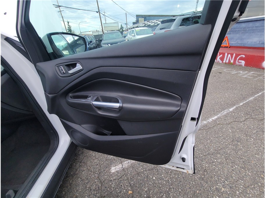 2014 Ford Escape SE Sport Utility 4D