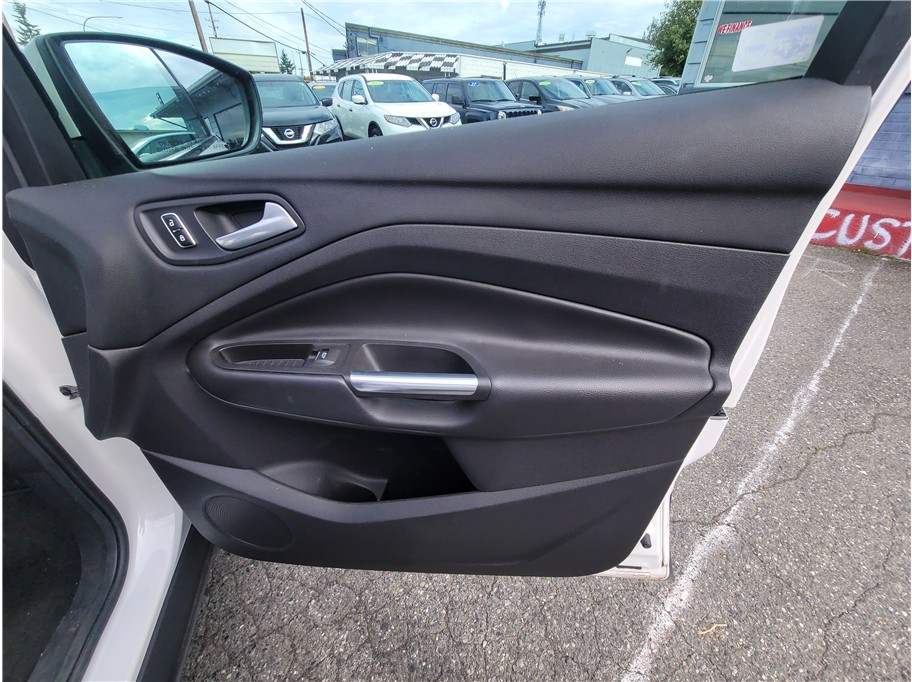 2013 Ford Escape Titanium Sport Utility 4D