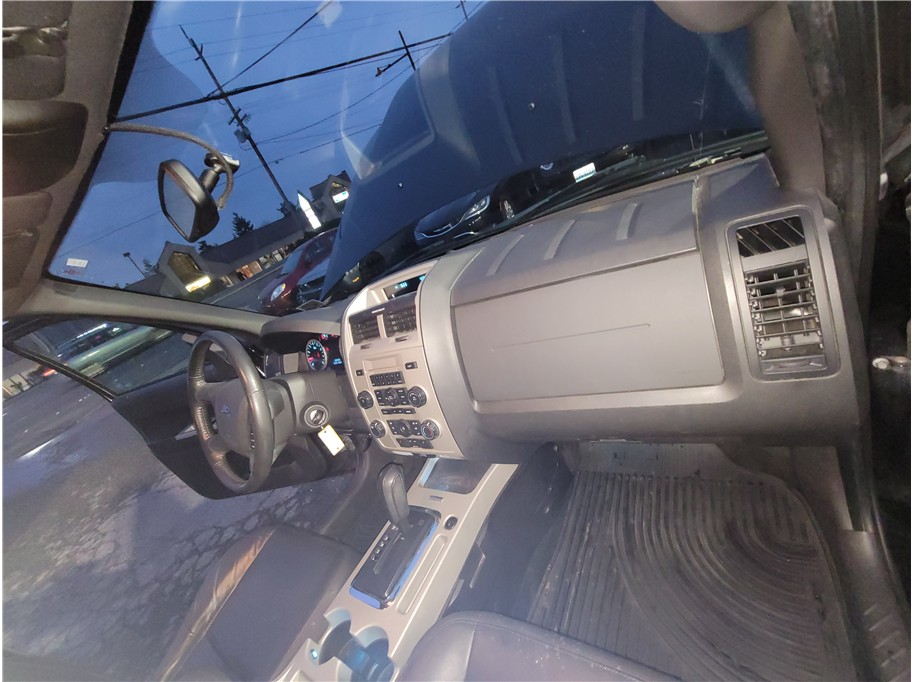 2011 Ford Escape XLT Sport Utility 4D