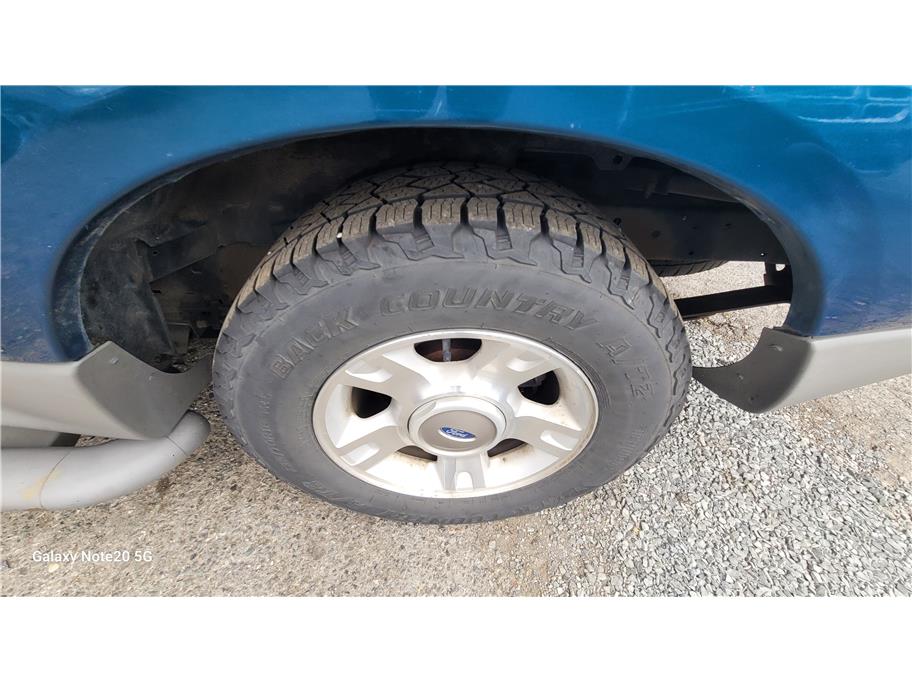 2002 Ford Explorer Sport Utility 2D