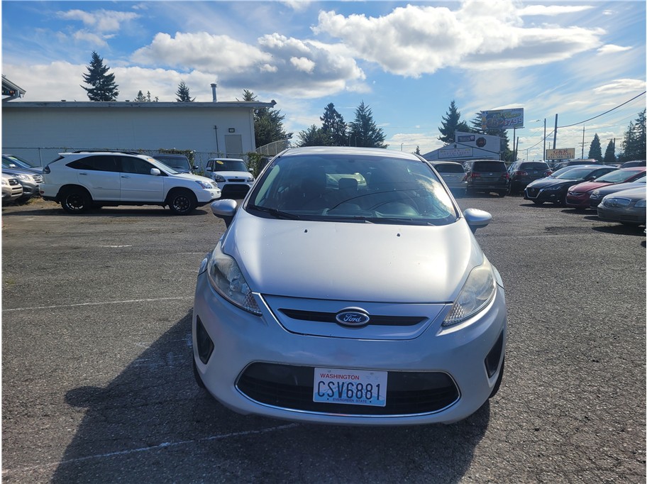 2012 Ford Fiesta SE Hatchback 4D