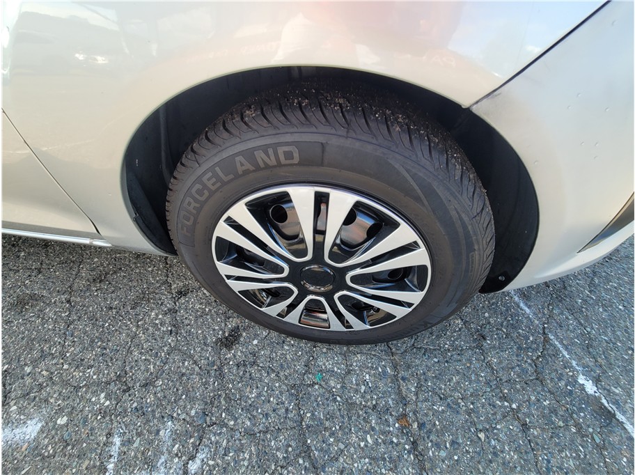 2012 Ford Fiesta SE Hatchback 4D