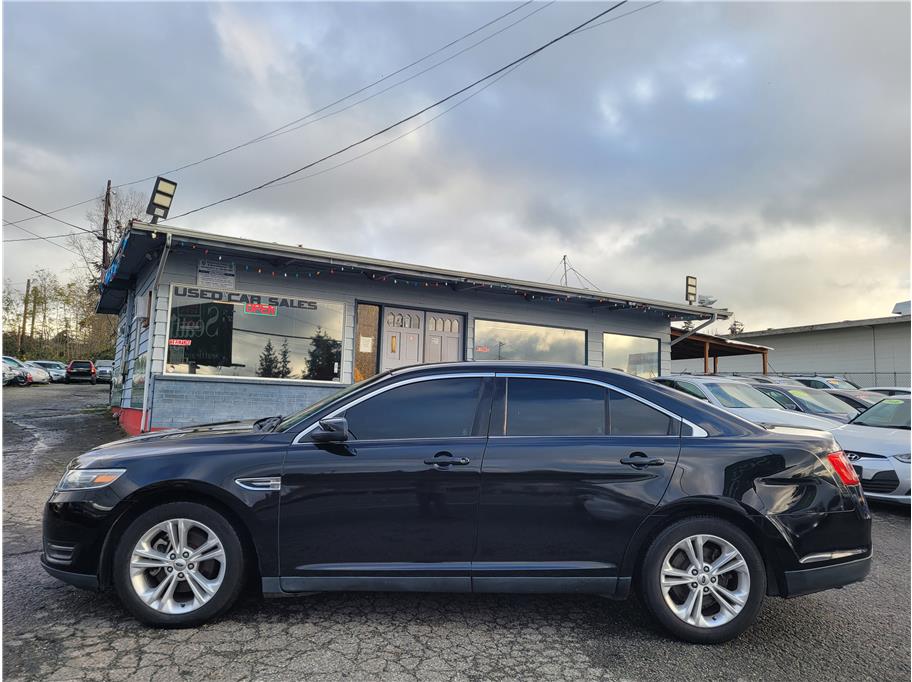 2016 Ford Taurus SEL Sedan 4D