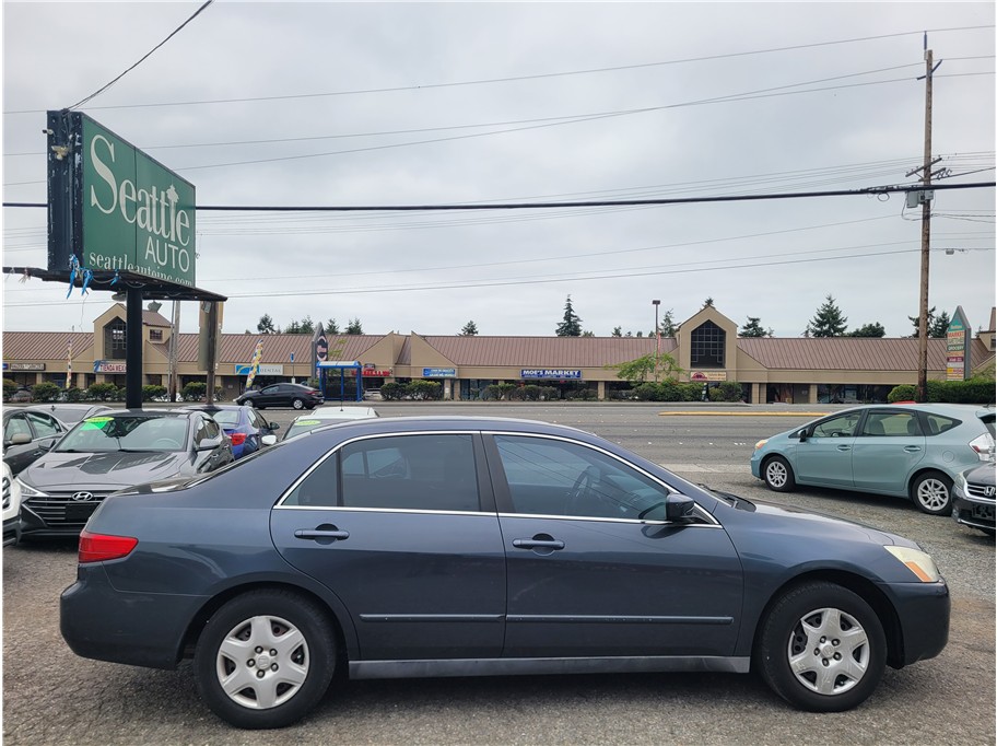 2005 Honda Accord LX Sedan 4D
