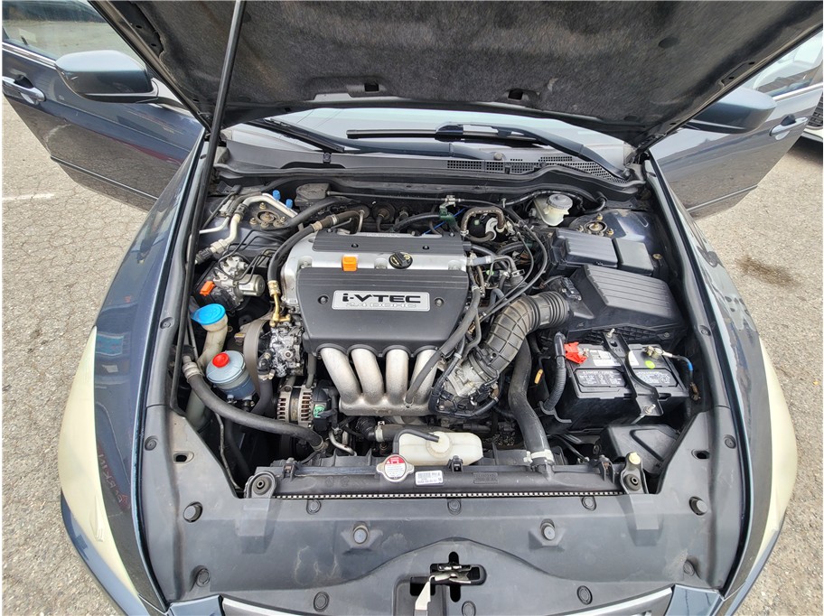 2005 Honda Accord LX Sedan 4D