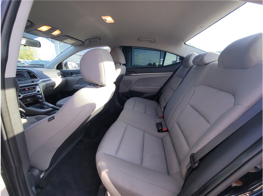 2018 Hyundai Elantra SE Sedan 4D