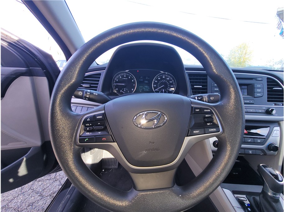 2018 Hyundai Elantra SE Sedan 4D