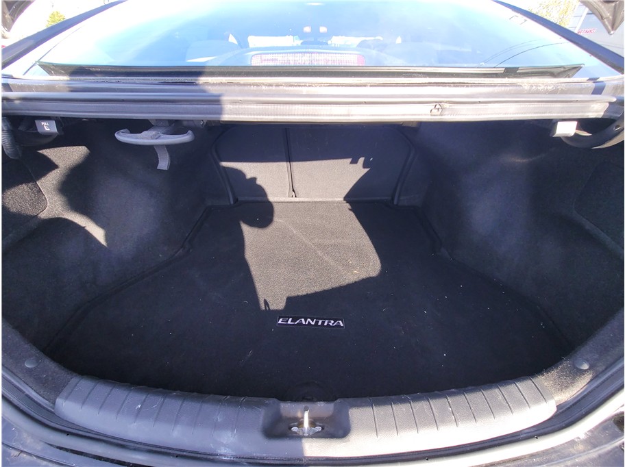 2018 Hyundai Elantra SE Sedan 4D