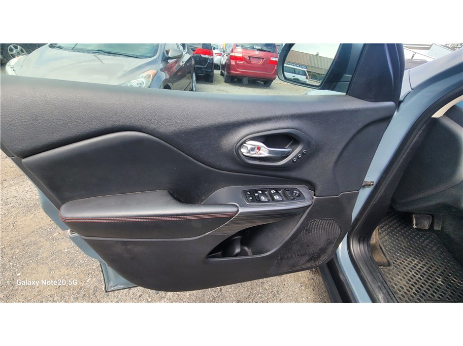 2014 Jeep Cherokee TrailHawk Sport Utility 4D