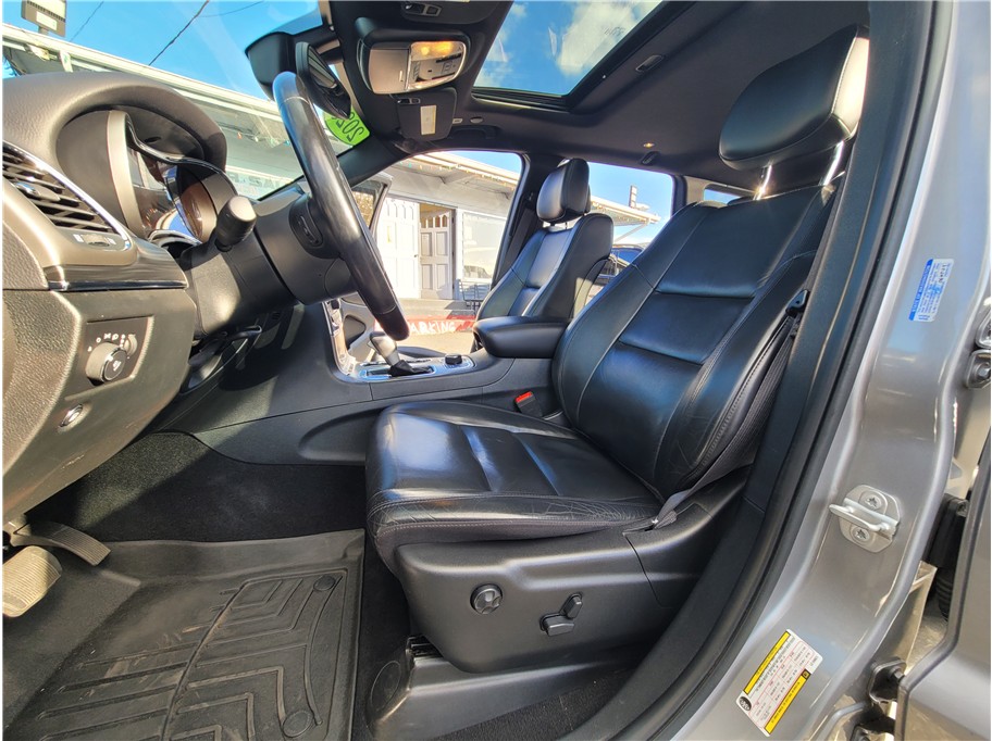 2020 Jeep Grand Cherokee Cherokee Limited Sport Utility 4D