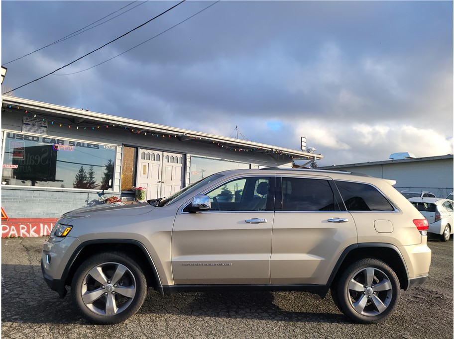 2015 Jeep Grand Cherokee Cherokee Limited Sport Utility 4D