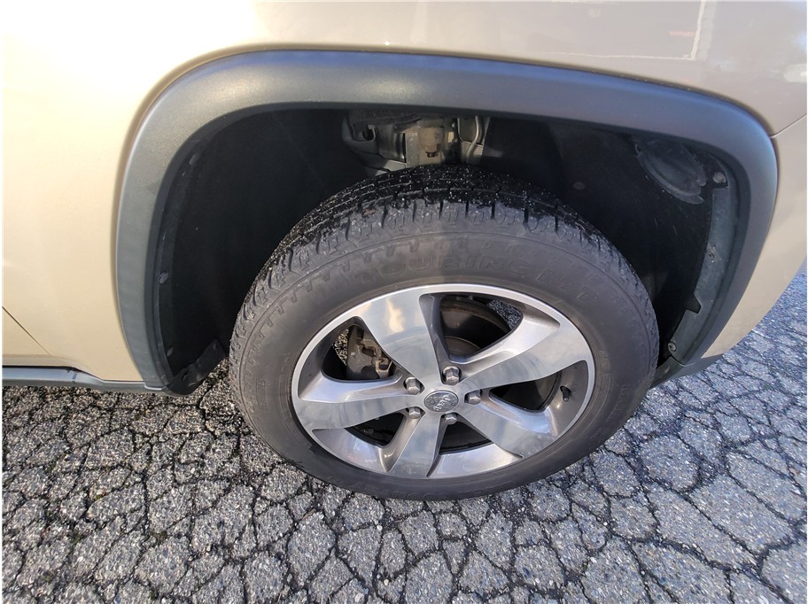 2015 Jeep Grand Cherokee Cherokee Limited Sport Utility 4D