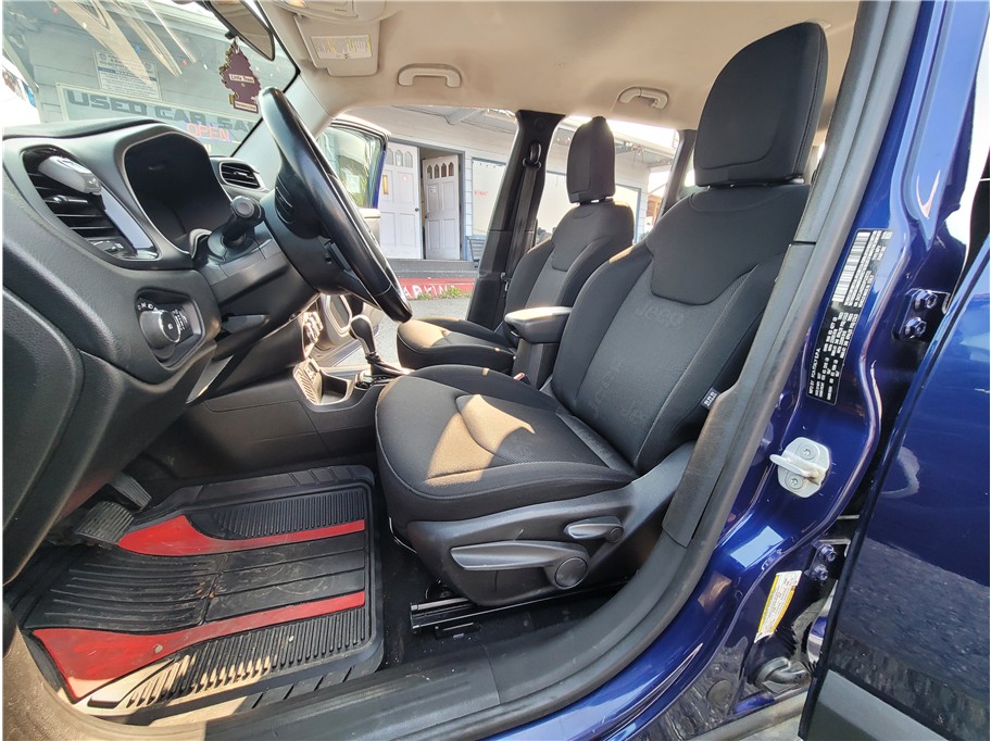 2017 Jeep Renegade Altitude Sport Utility 4D