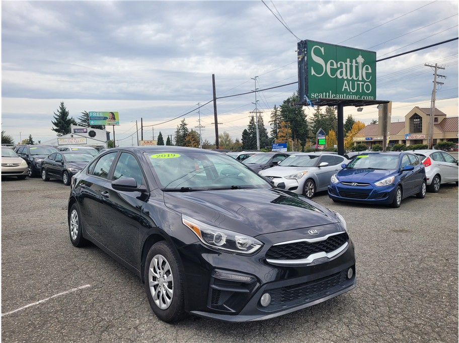 2019 Kia Forte FE Sedan 4D