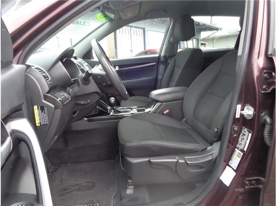 2015 Kia Sorento LX Sport Utility 4D