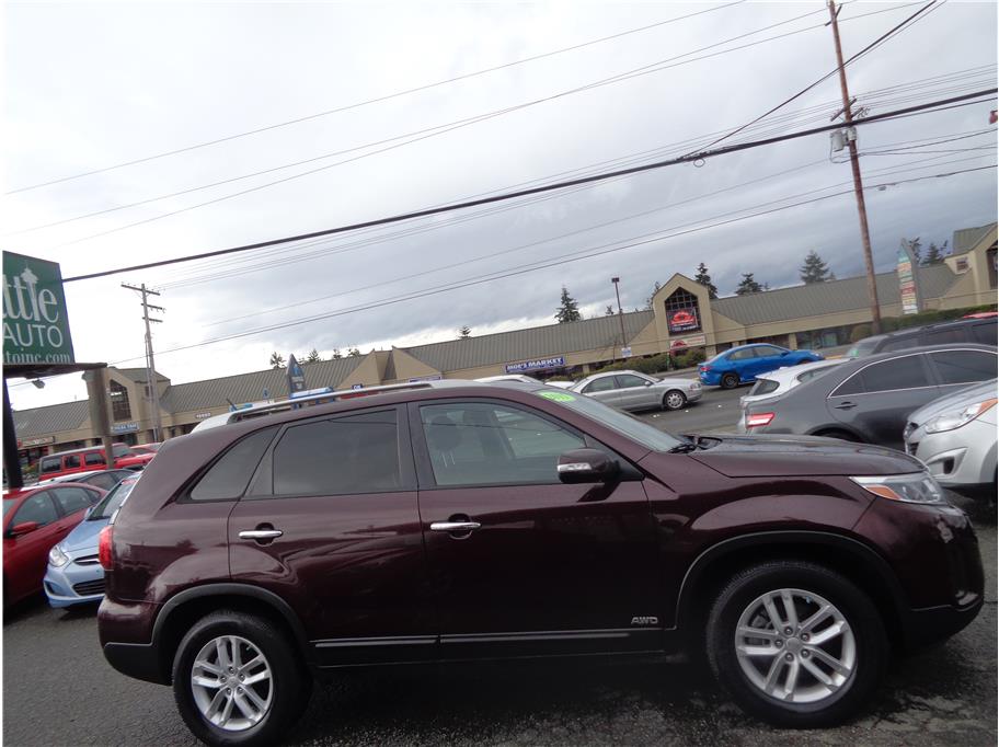 2015 Kia Sorento LX Sport Utility 4D