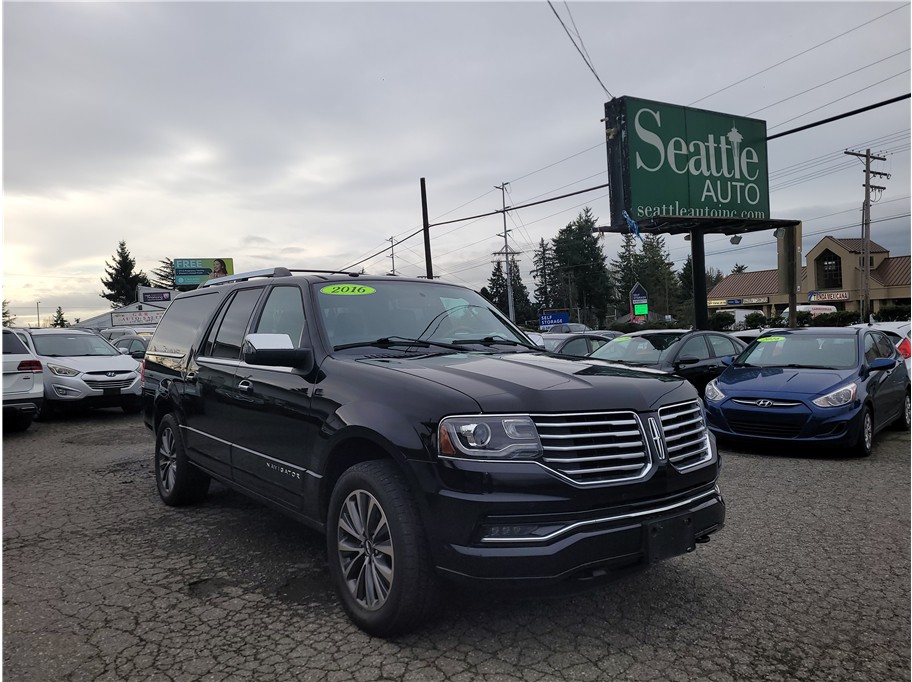 2016 Lincoln Navigator L Select Sport Utility 4D