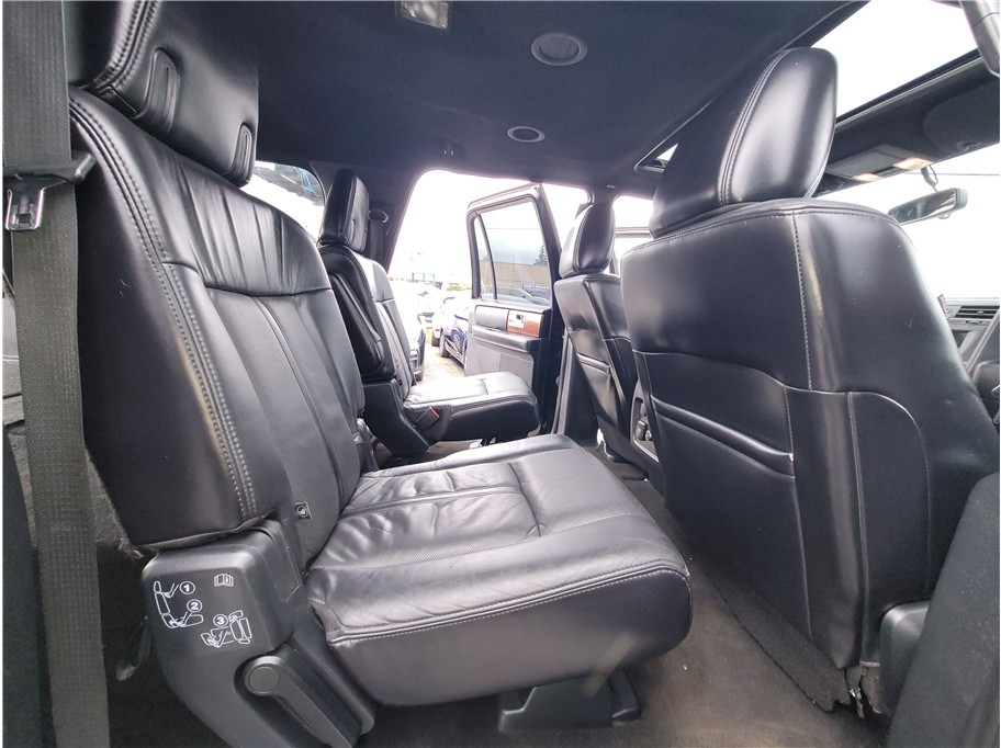 2016 Lincoln Navigator L Select Sport Utility 4D