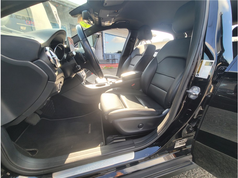 2019 Mercedes Benz GLA GLA 250 4MATIC Sport Utility 4D