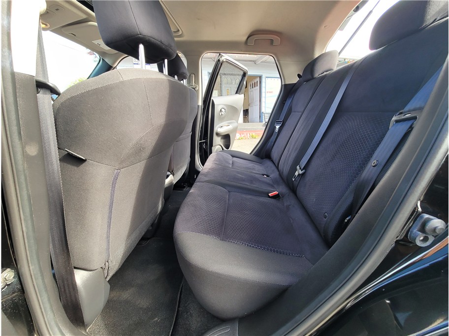 2012 Nissan JUKE SV Sport Utility 4D