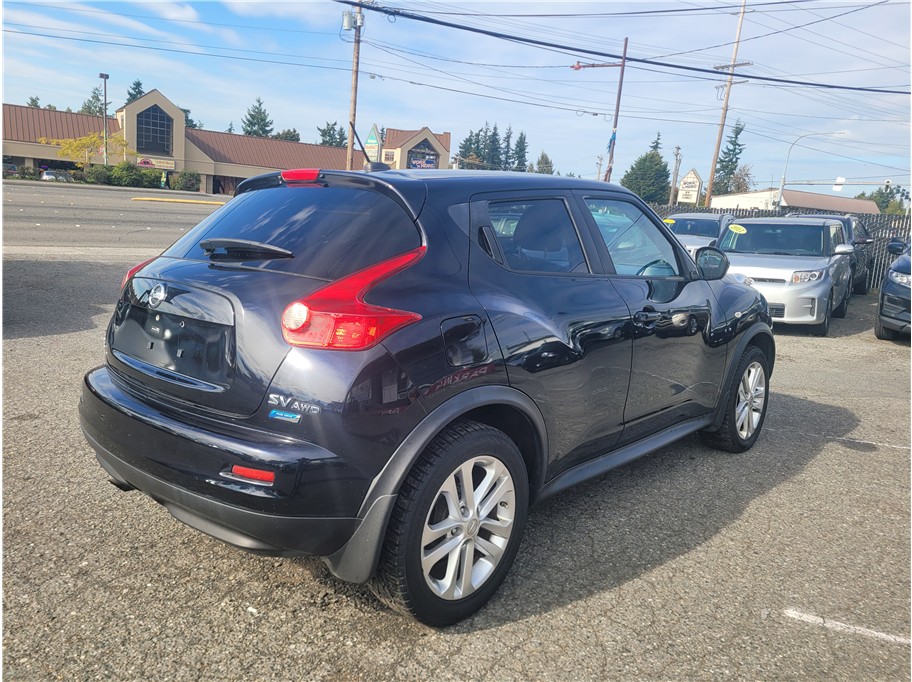 2012 Nissan JUKE SV Sport Utility 4D