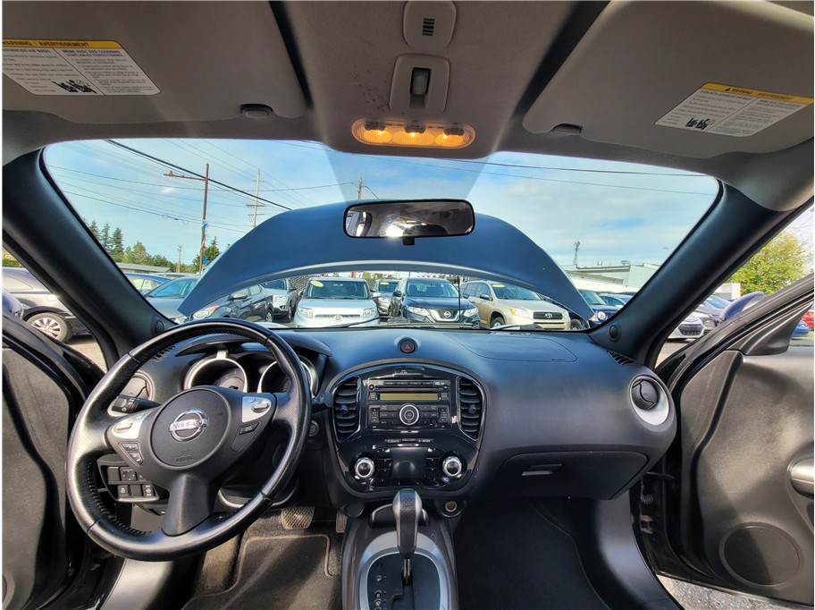 2012 Nissan JUKE SV Sport Utility 4D