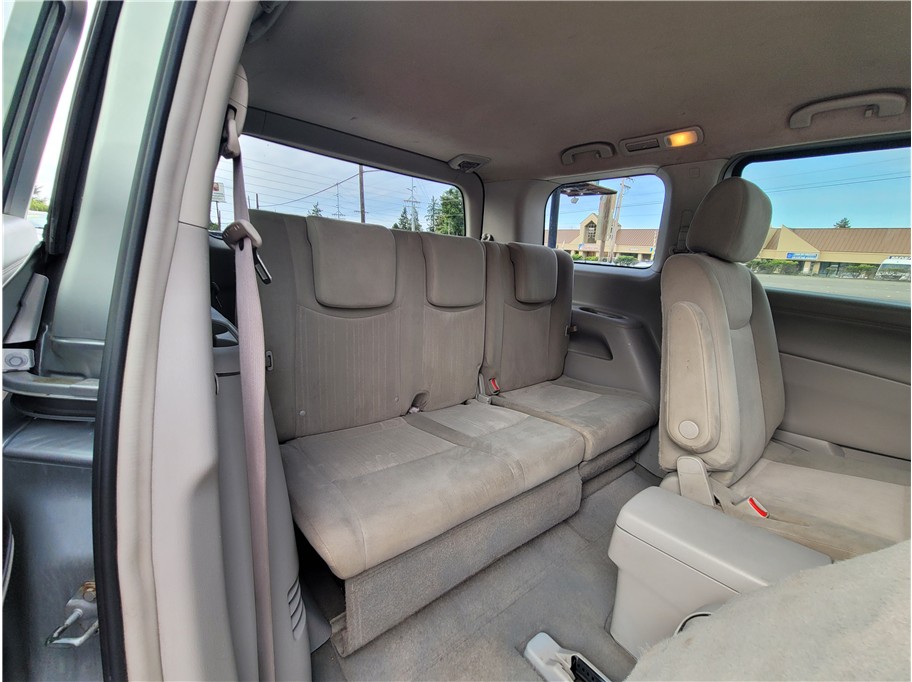2012 Nissan Quest S Minivan 4D