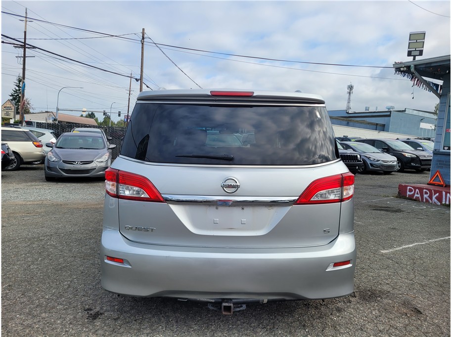 2012 Nissan Quest S Minivan 4D