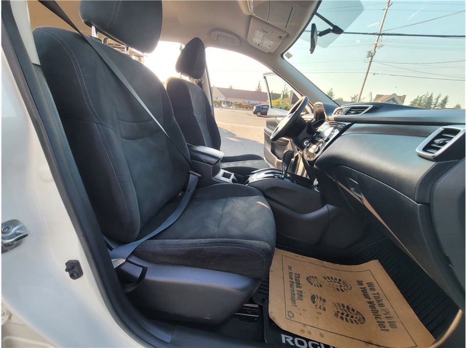 2016 Nissan Rogue S Sport Utility 4D