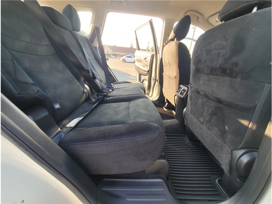 2016 Nissan Rogue S Sport Utility 4D