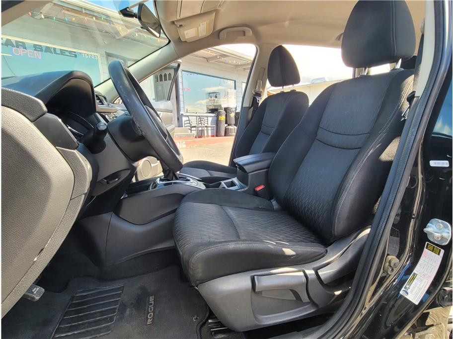 2017 Nissan Rogue S Sport Utility 4D