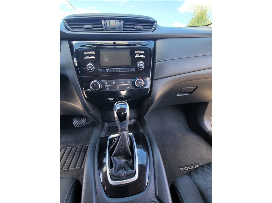 2017 Nissan Rogue S Sport Utility 4D