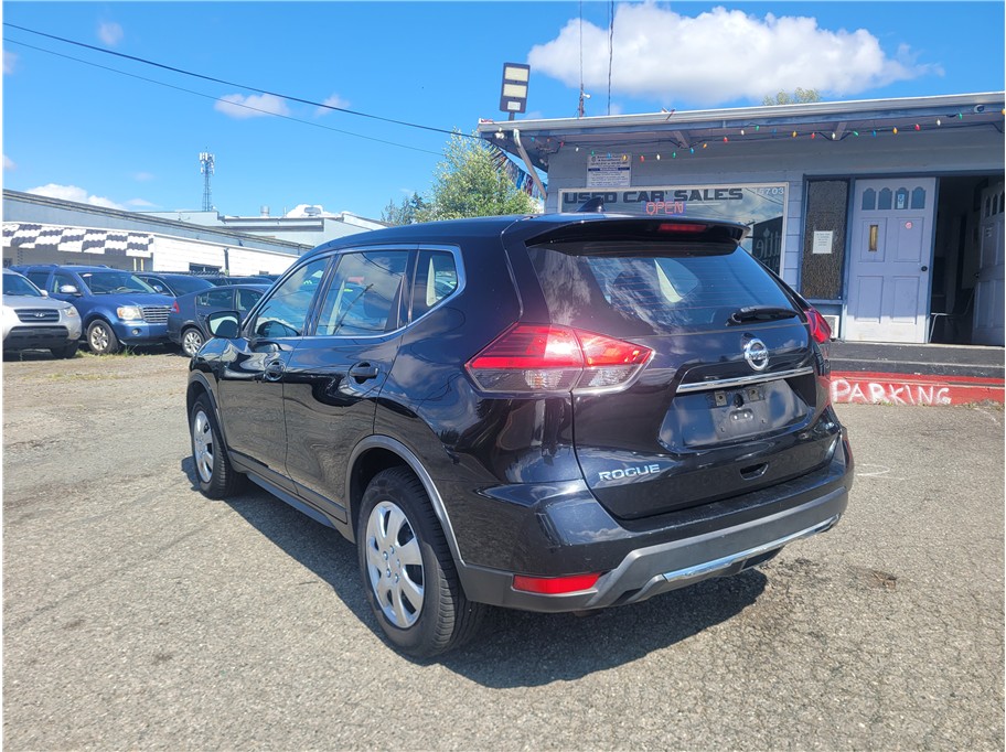 2017 Nissan Rogue S Sport Utility 4D