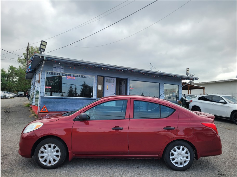 2013 Nissan Versa S Plus Sedan 4D