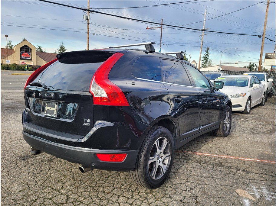 2013 Volvo XC60 T6 Sport Utility 4D